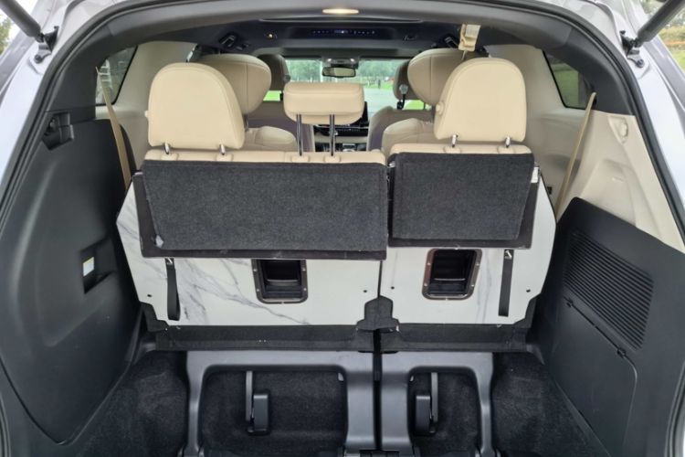 Used Toyota SIENNA 2021 2.5L Hybrid Ultimate Edition Interior 6