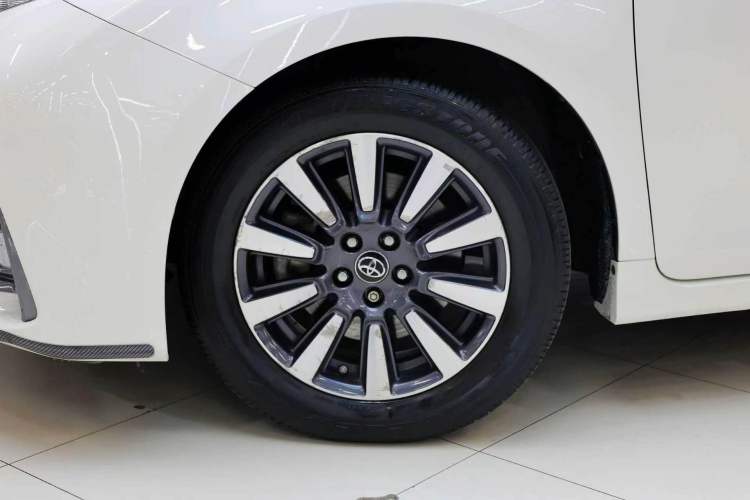 Used Toyota SIENNA  Exterior 12