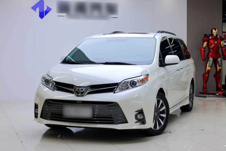 Used Toyota SIENNA  Exterior 8