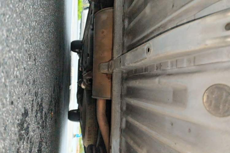 Used Toyota SIENNA 2005 3.3 XLE Chassis Rear