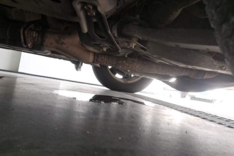 Used Toyota SIENNA 2005 3.3 XLE Chassis Front Right
