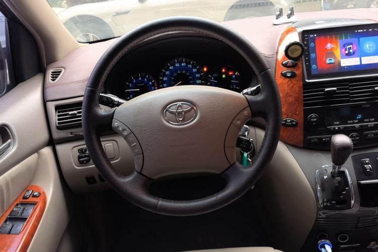 Used Toyota SIENNA  Steering Wheel