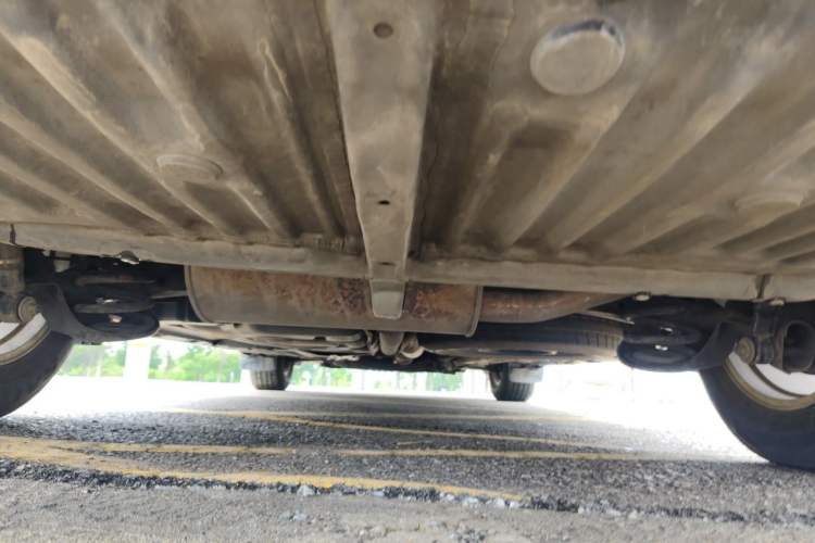 Used Toyota SIENNA 2011 2.7L Two-Wheel-Drive Automatic Trim Chassis Rear