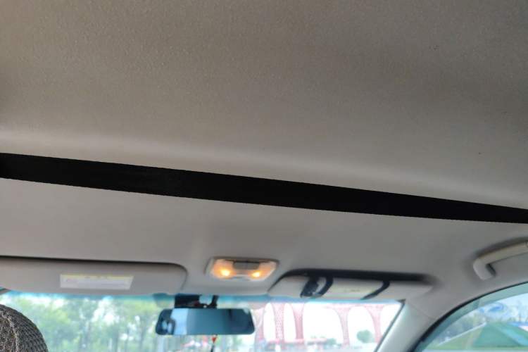 Used Toyota SIENNA 2011 2.7L Two-Wheel-Drive Automatic Trim Headliner
