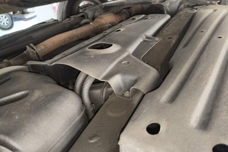 Used Toyota SIENNA  Chassis Front Left