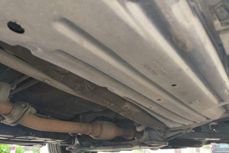 Used Toyota SIENNA  Chassis Front Right