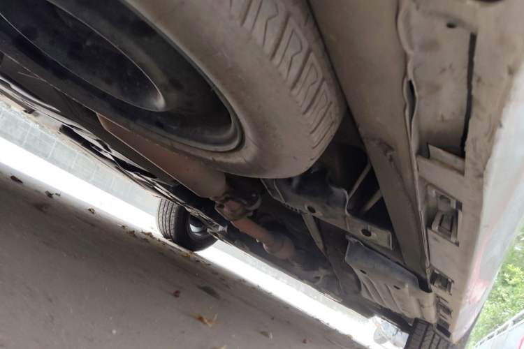Used Toyota SIENNA  Chassis Rear Right