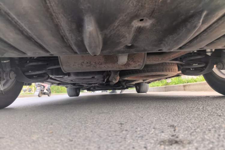 Used Toyota SIENNA  Chassis Rear