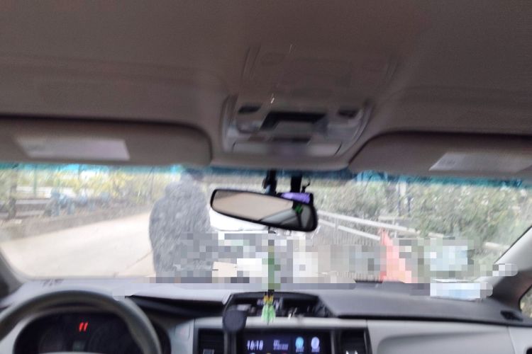 Used Toyota SIENNA  Headliner