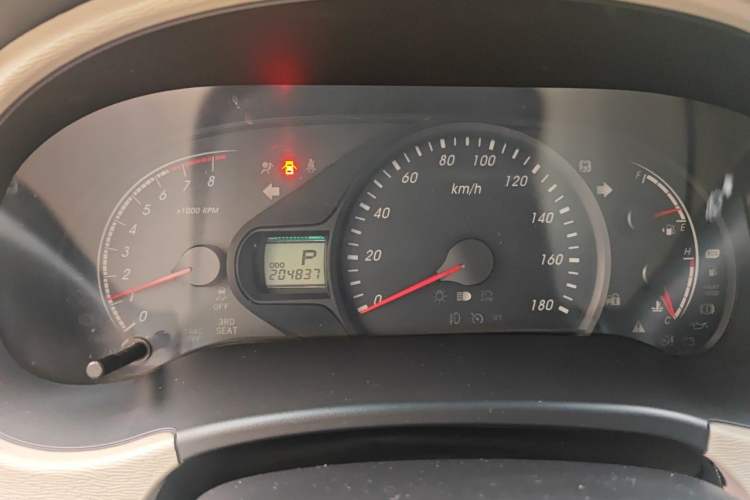 Used Toyota SIENNA 2011 3.5L Base Version Instrument Cluster
