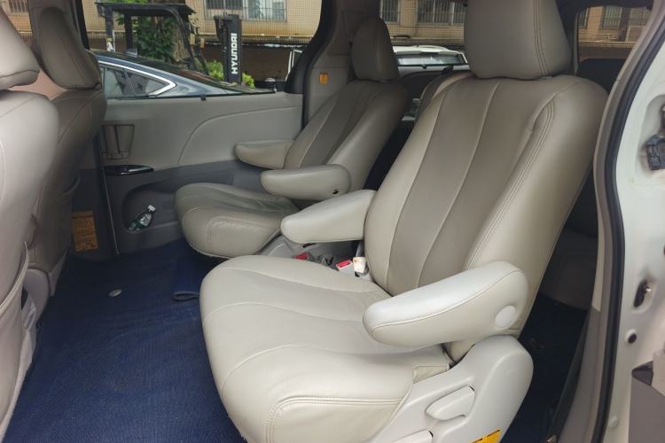 Used Toyota SIENNA 2011 2.7L Two-Wheel-Drive Automatic Trim Left Rear Seat