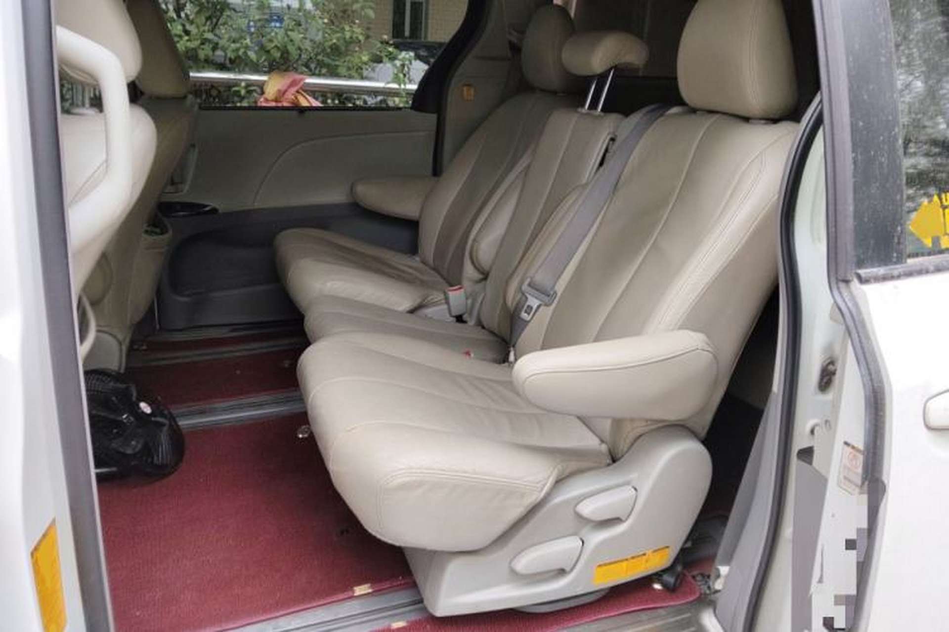 Used Toyota SIENNA  Left Rear Seat