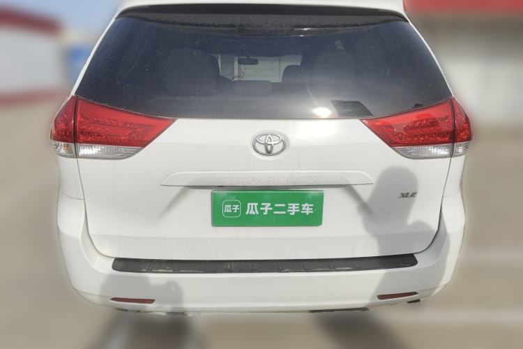 Used Toyota SIENNA 2011 3.5L Parallel Import Rear