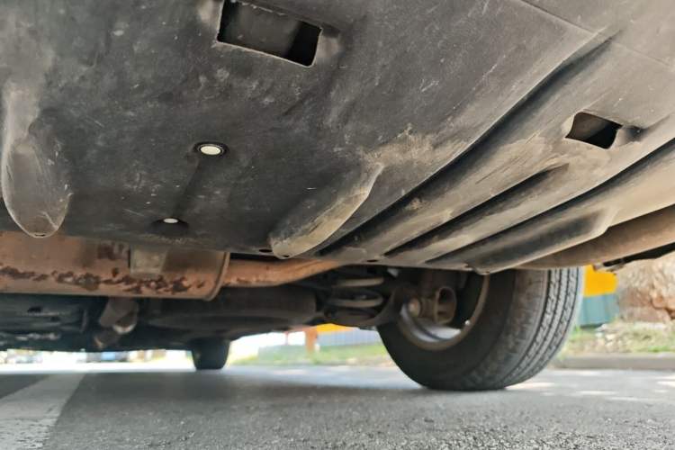 Used Toyota SIENNA  Chassis Front Left