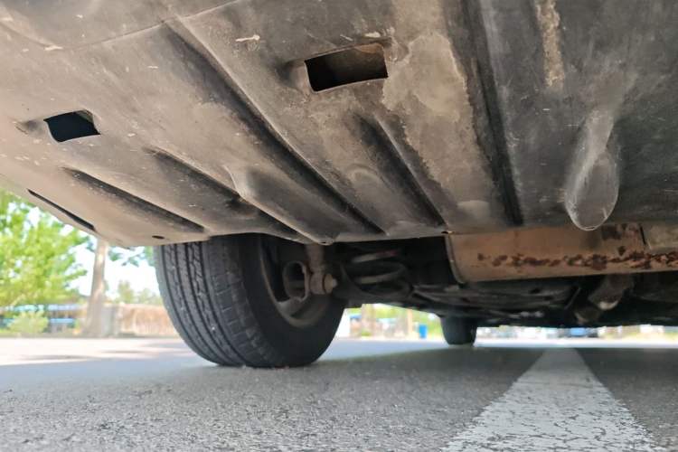 Used Toyota SIENNA  Chassis Rear Left