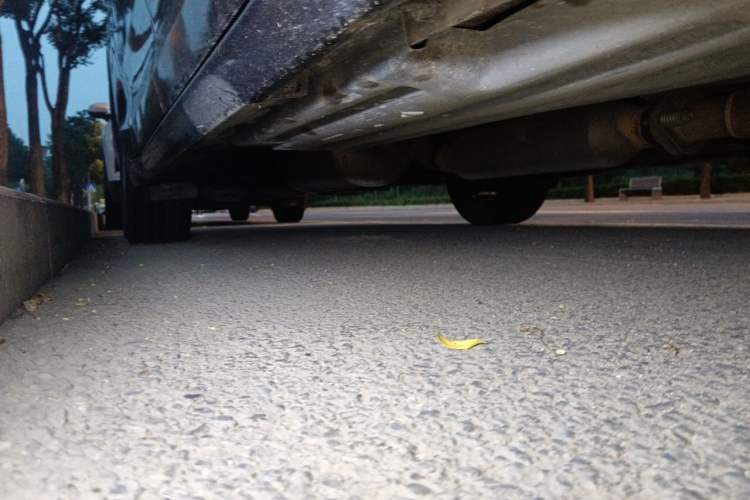 Used Toyota SIENNA 2013 3.5L Four-Wheel Drive Parallel Import Chassis Front Right