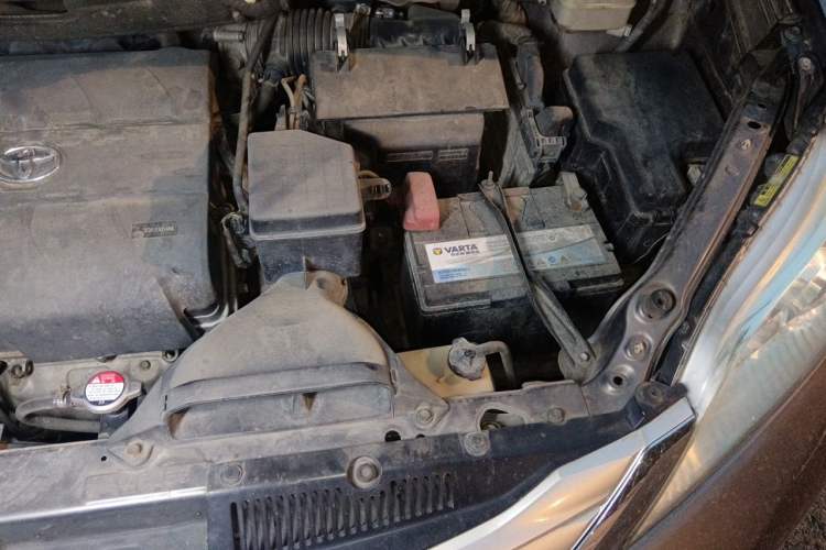 Used Toyota SIENNA 2013 3.5L Four-Wheel Drive Parallel Import Engine Bay Left