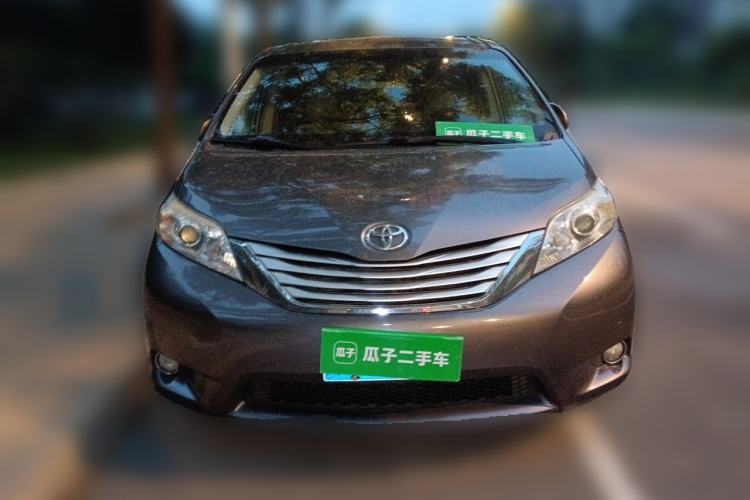 Used Toyota SIENNA 2013 3.5L Four-Wheel Drive Parallel Import Front