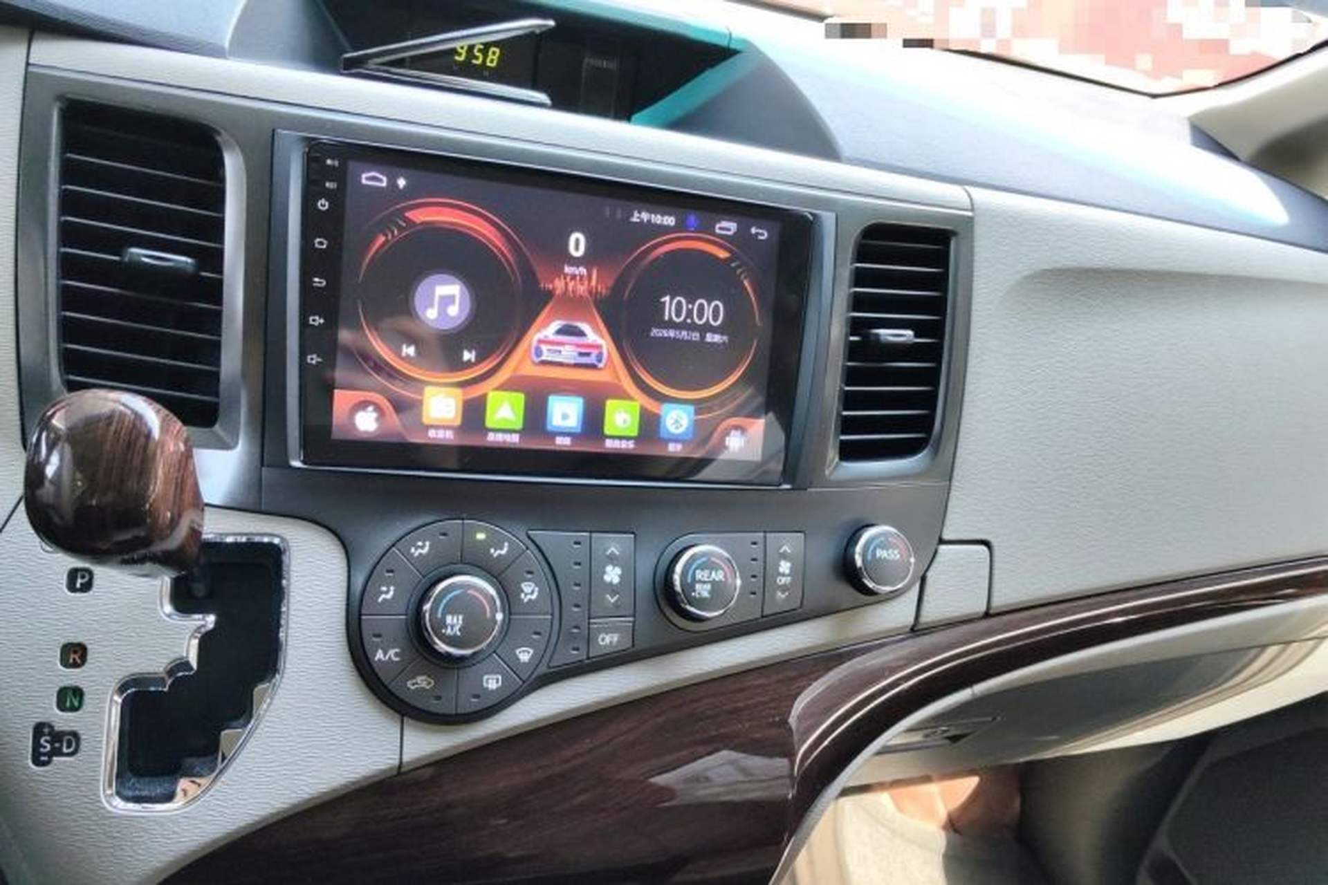Used Toyota SIENNA  Audio And AC Panel