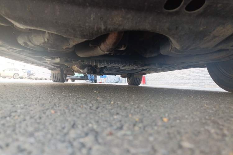 Used Toyota SIENNA  Chassis Front