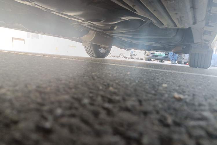 Used Toyota SIENNA  Chassis Front Left