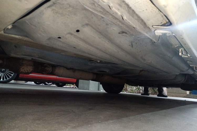 Used Toyota SIENNA 2013 3.5L Four-Wheel Drive Parallel Import Chassis Rear Left