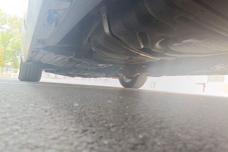 Used Toyota SIENNA  Chassis Rear Left