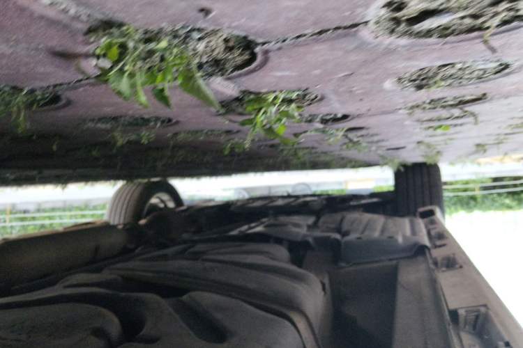 Used Toyota SIENNA  Chassis Rear Left