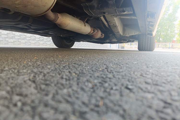 Used Toyota SIENNA  Chassis Rear Right