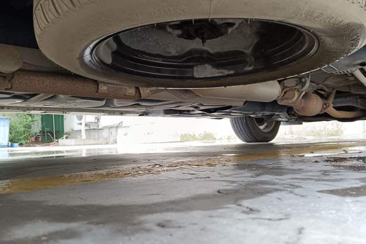 Used Toyota SIENNA  Chassis Rear Right