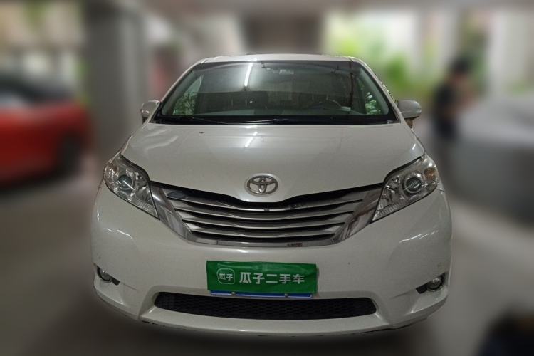 Used Toyota SIENNA 2013 3.5L Four-Wheel Drive Parallel Import Front