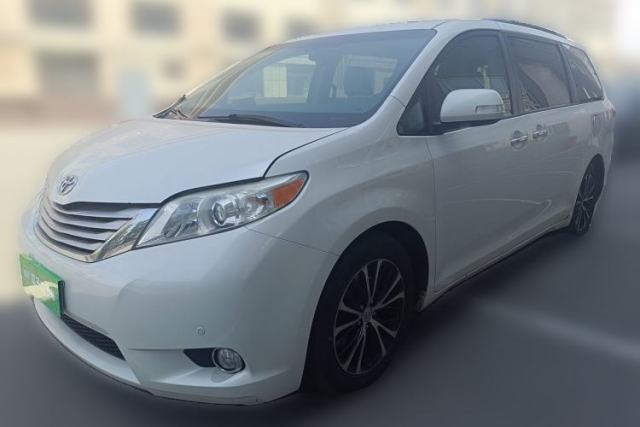 Used Toyota SIENNA 