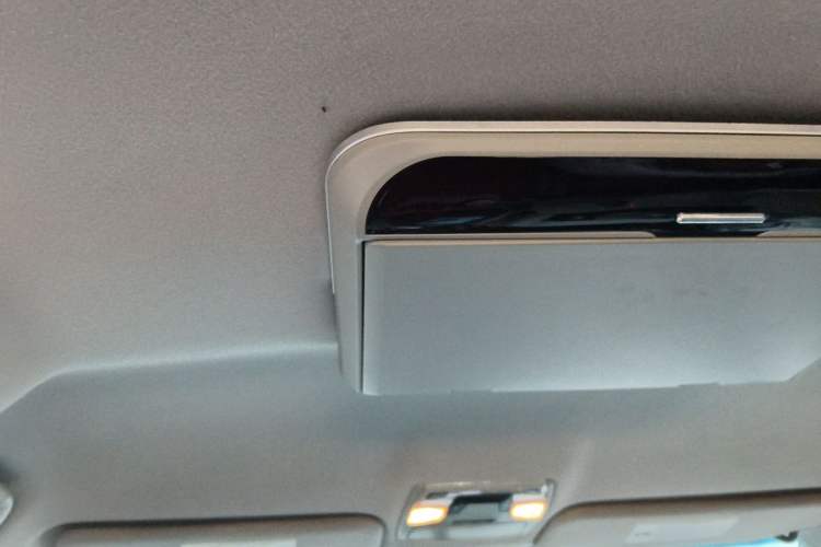 Used Toyota SIENNA  Headliner