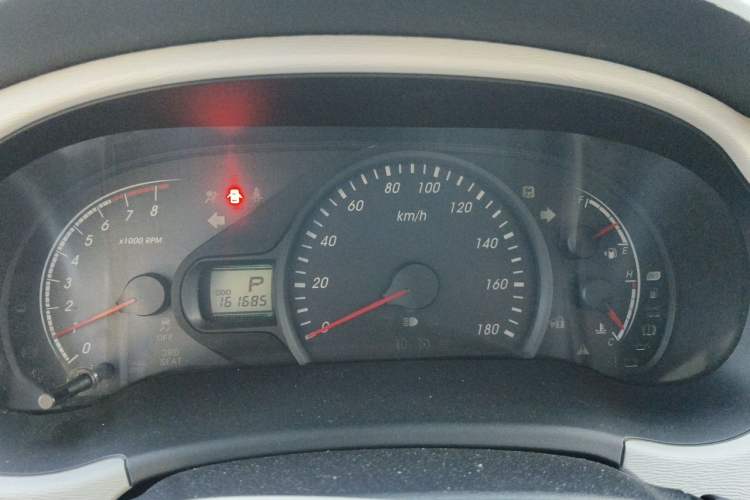 Used Toyota SIENNA  Instrument Cluster