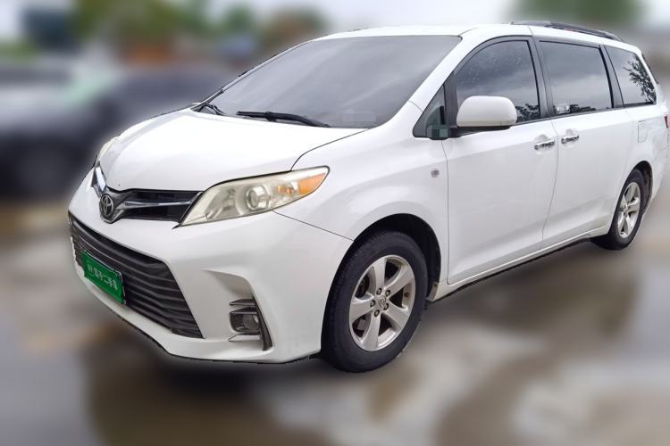 Used Toyota SIENNA 2013 Toyota Sienna, automatic, 3.5L, seven-seater, parallel import Guazi used car, China used car export, Used car for sale, Used  cars, Cheapest cars for sale
