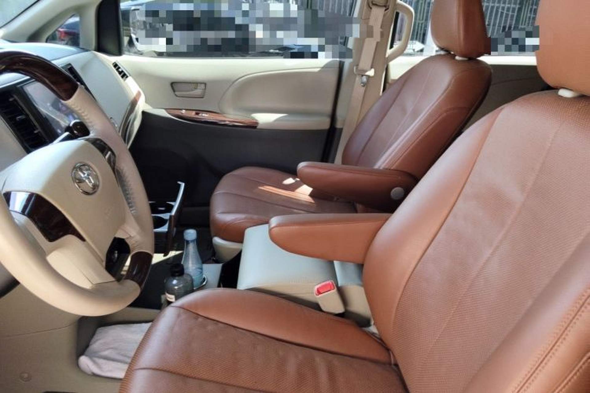 Used Toyota SIENNA  Left Front Seat