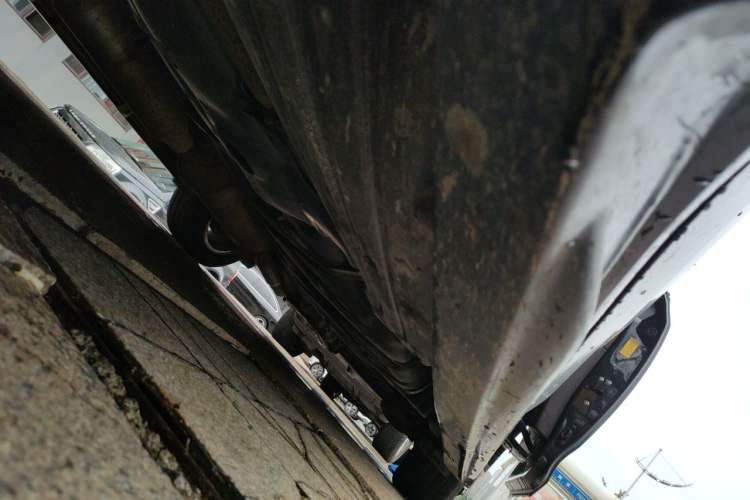 Used Toyota SIENNA  Chassis Front Left