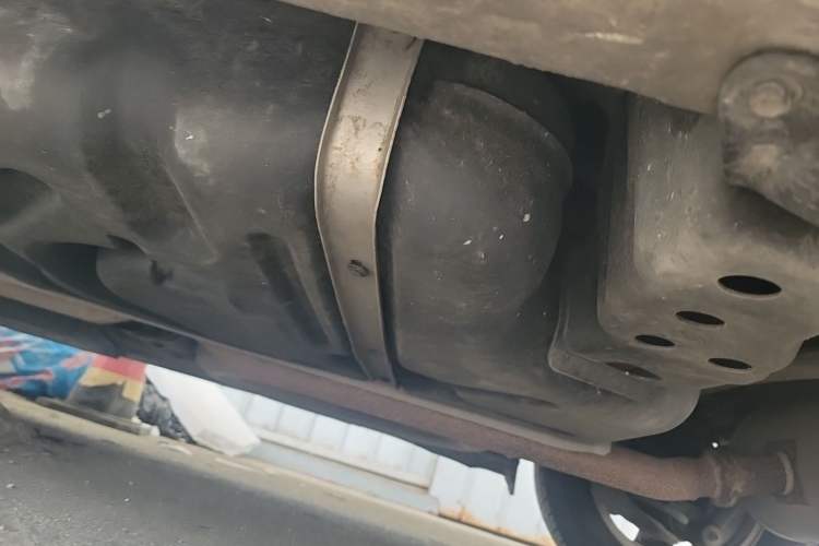 Used Toyota SIENNA  Chassis Rear Left
