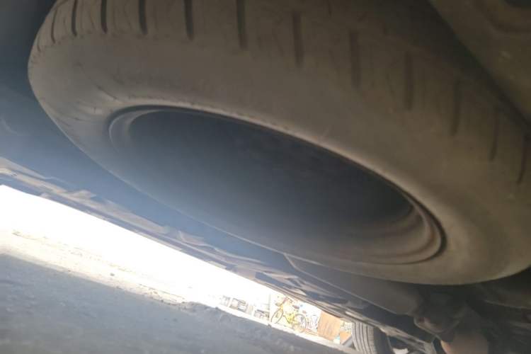 Used Toyota SIENNA  Chassis Rear Right