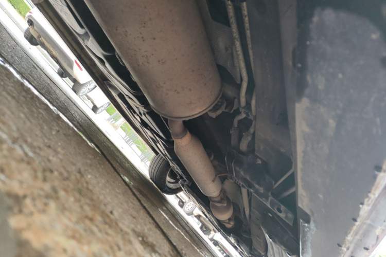Used Toyota SIENNA  Chassis Rear Right