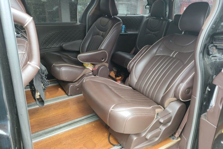 Used Toyota SIENNA  Left Rear Seat