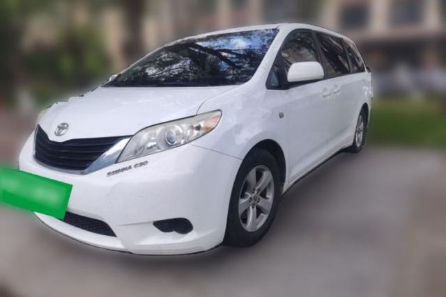 Used Toyota SIENNA 2014 3.5L Sienna LE Two-Wheel-Drive Version