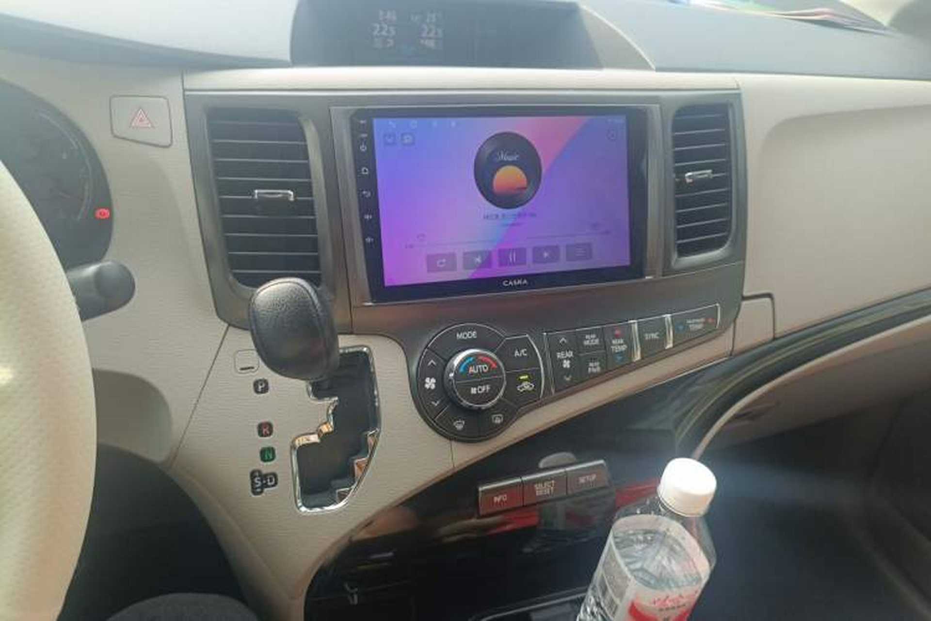 Used Toyota SIENNA  Audio And AC Panel