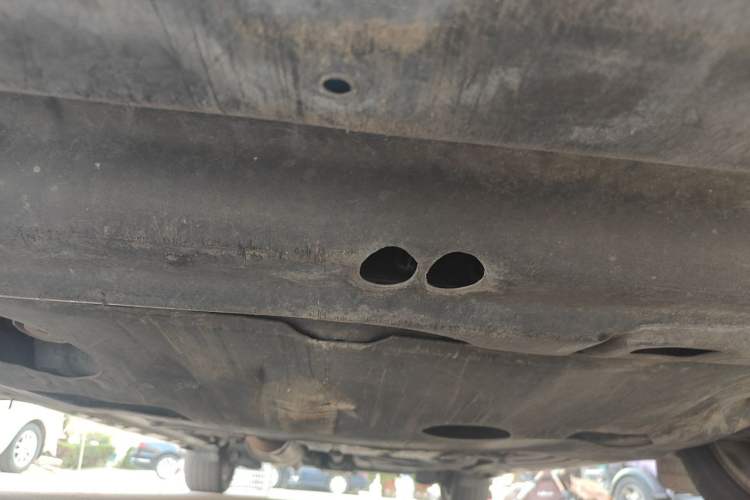 Used Toyota SIENNA  Chassis Front