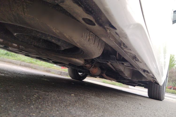 Used Toyota SIENNA  Chassis Rear Right