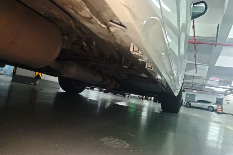 Used Toyota SIENNA  Chassis Rear Right