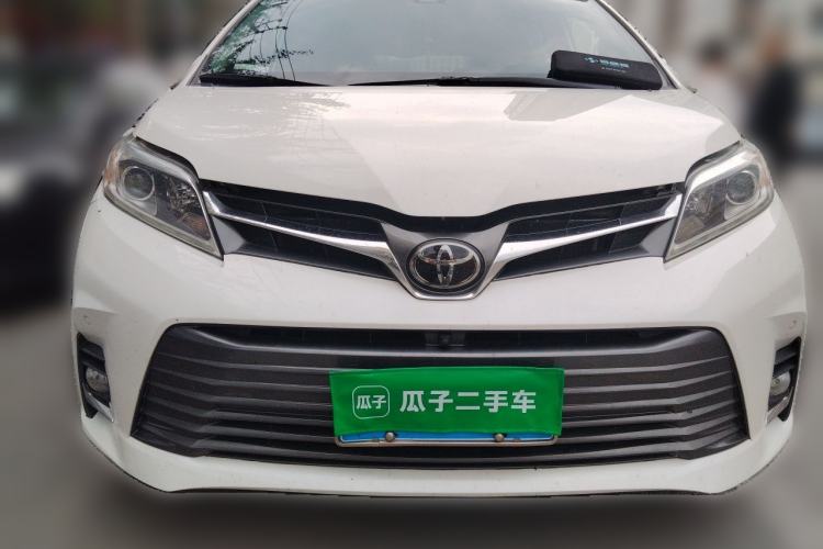 Used Toyota SIENNA 2014 3.5L Sienna Limited 4x4 Edition Front