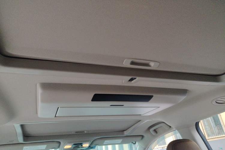 Used Toyota SIENNA 2014 3.5L Sienna Limited 4x4 Edition Headliner