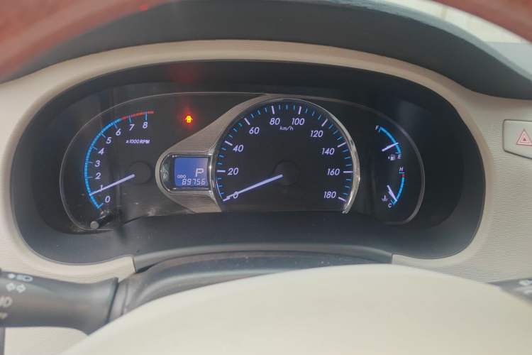 Used Toyota SIENNA 2014 3.5L Four-Wheel Drive LE U.S. Specification Instrument Cluster