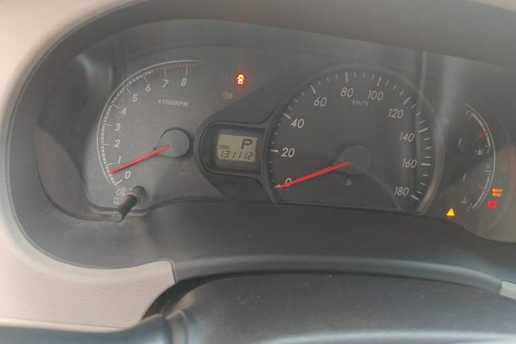 Used Toyota SIENNA  Odometer Close Up
